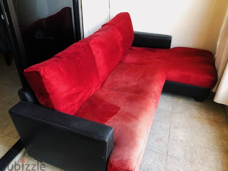 Like new corner couch for excellent price 0