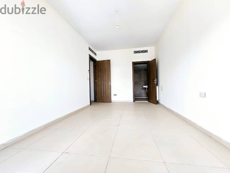RA22-1248 Super Deluxe Apartment for rent in Sodeco, 195m, 1550$ cash 6