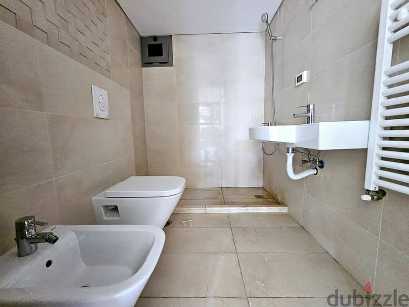 RA22-1248 Super Deluxe Apartment for rent in Sodeco, 195m, 1550$ cash 8