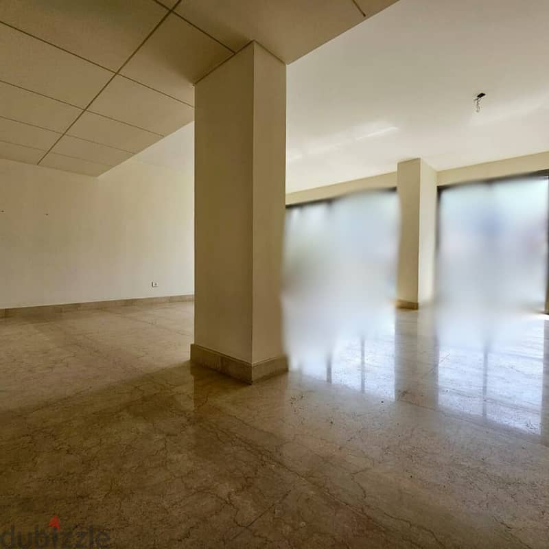 RA24-3297 Apartment in Ras Beirut is for rent, 190m, $1,400 cash 1