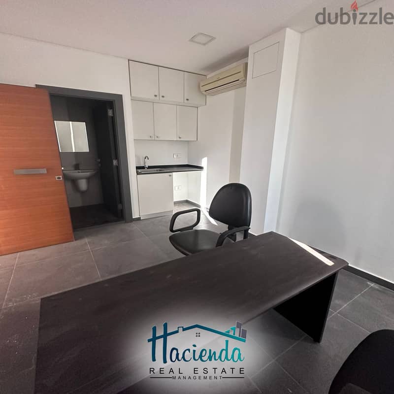 Office For Rent In Baouchrieh 1