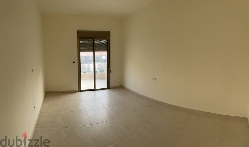 apartment for sale in Baabda شقة للبيع في بعبدا 12