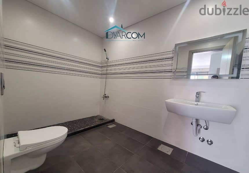 DY1603 - Adma Luxurious Apartment With Terrace For Sale! 3