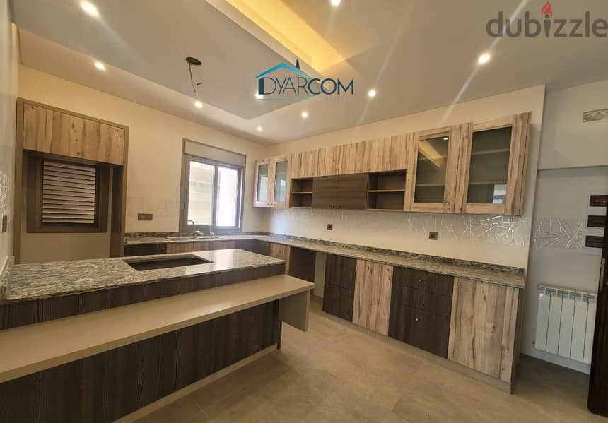 DY1603 - Adma Luxurious Apartment With Terrace For Sale! 4