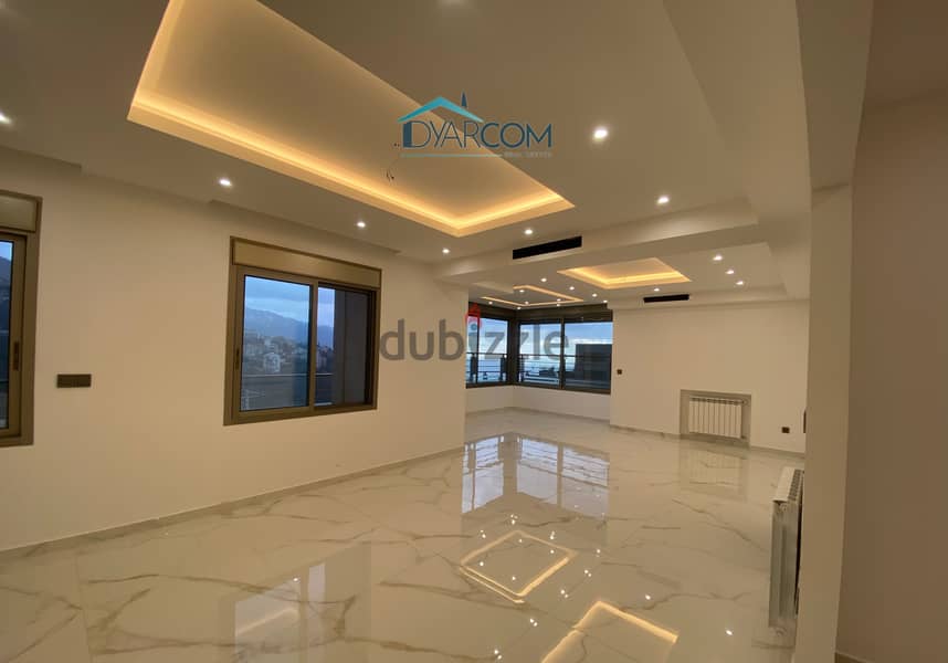 DY1603 - Adma Luxurious Apartment With Terrace For Sale! 8