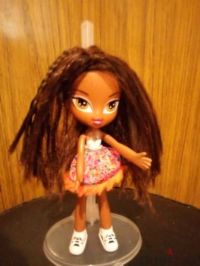 Bratz SNAP ON SLEEP OVER SASHA Still Good As new wearing Rare doll=17$