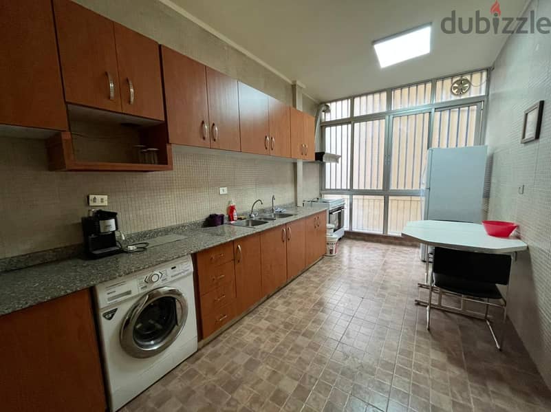 Apartment for Rent in Sanayeh شقة للايجار في الصنائع 2