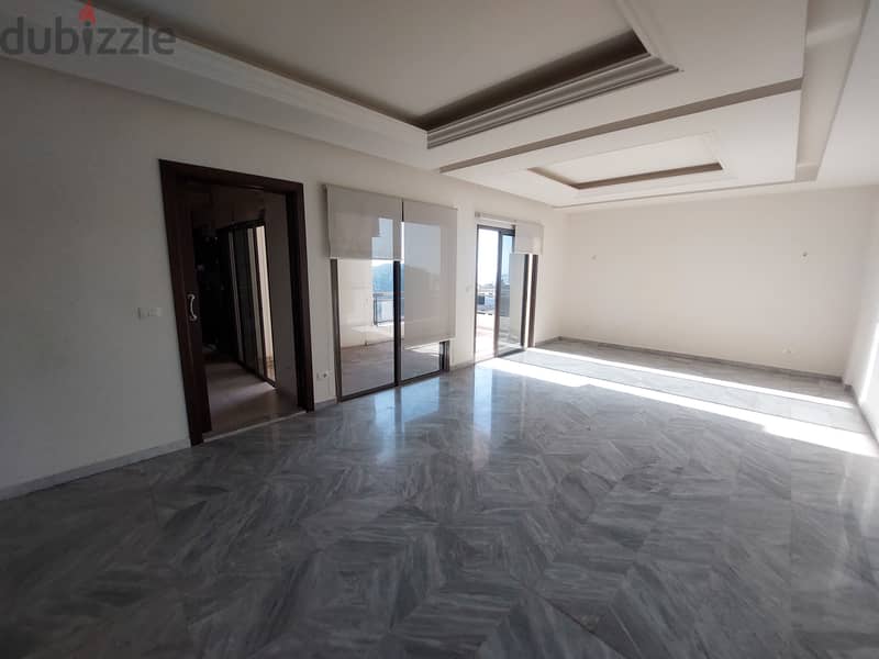 330 SQM Furnished and Decorated Apartment in Zikrit with Sea View 0