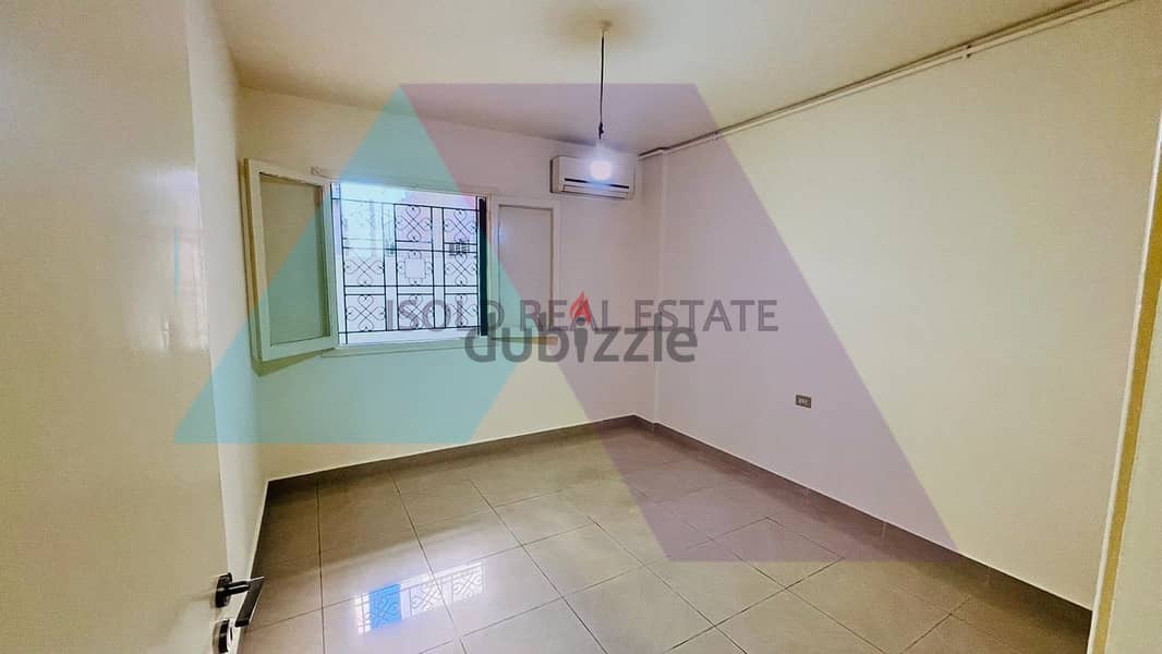 A 89 m2 apartment with a terrace for rent in Tabaris/Achrafieh 4