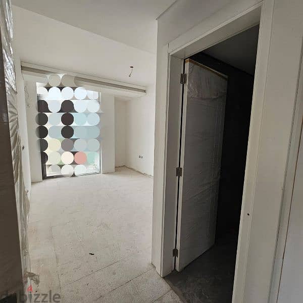 Outstanding Tower I 250 SQM apartment in Ramlet el Bayda . 4