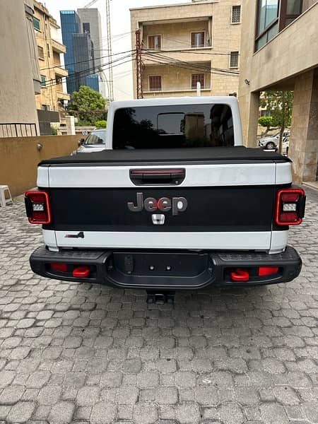 Jeep Gladiator Rubicon Trail Rated 2020 white on brown (15000 km) 5