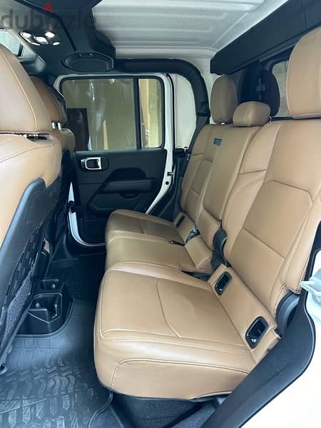 Jeep Gladiator Rubicon Trail Rated 2020 white on brown (15000 km) 11