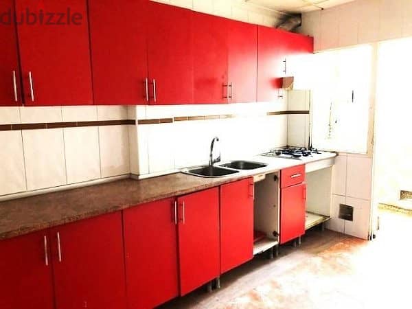 Spain Murcia apartment near all amenities need renovation #RML-01718 2