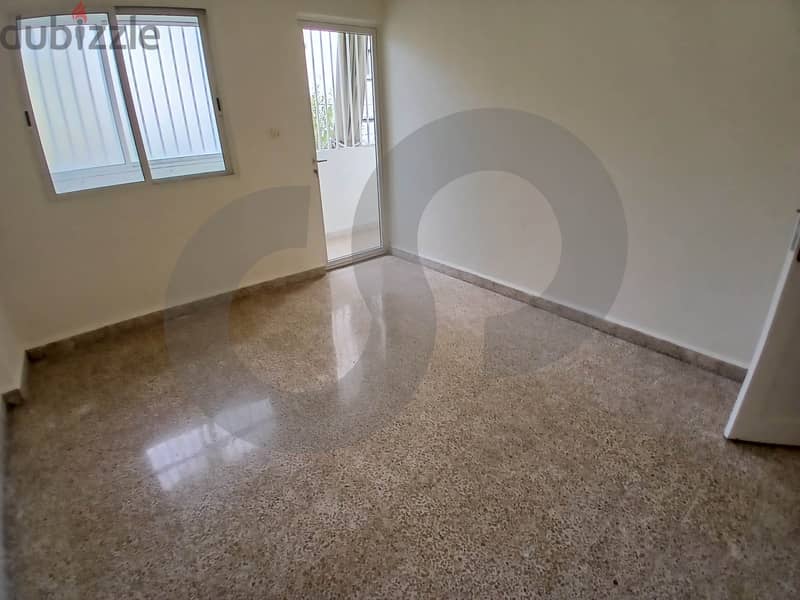 semi renovated apartment in Dekweneh/دكوانة REF#RN200010 5