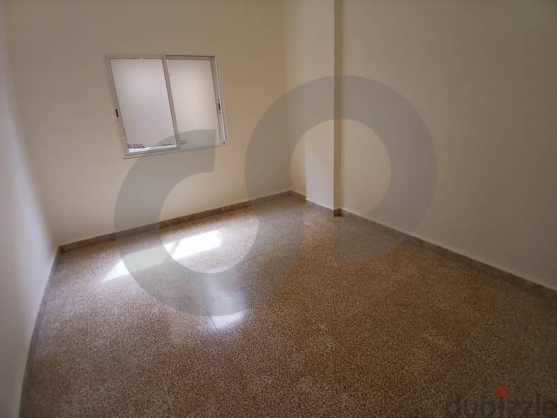 semi renovated apartment in Dekweneh/دكوانة REF#RN200010 6