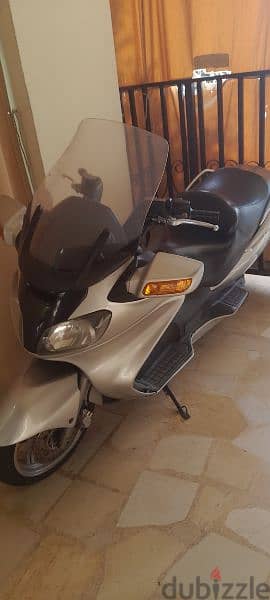 Suzuki skywave 650cc