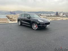 2012 Porsche Cayenne S - Fully Loaded with Options (Black on Black)