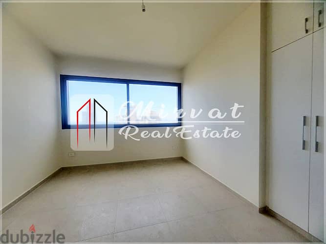 Electricity 24/7|3 Master Bedrooms Apartment For Rent Achrafieh 9