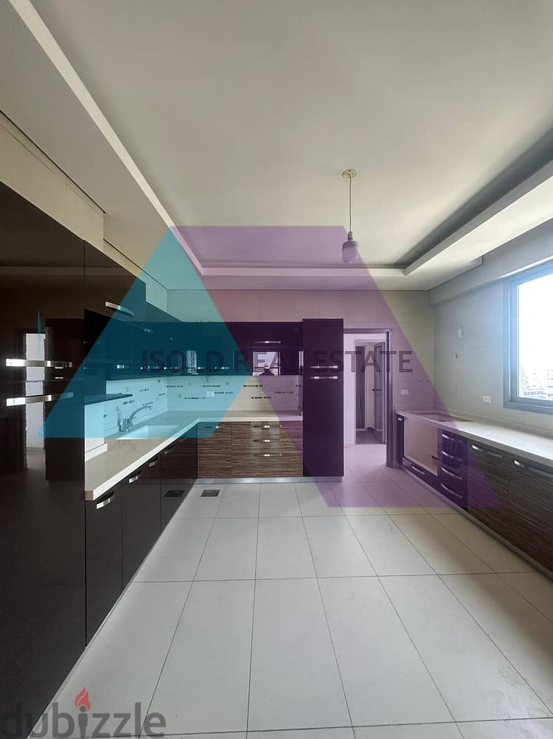 A 270 m2 apartment for rent in Tayouneh,Main road 4