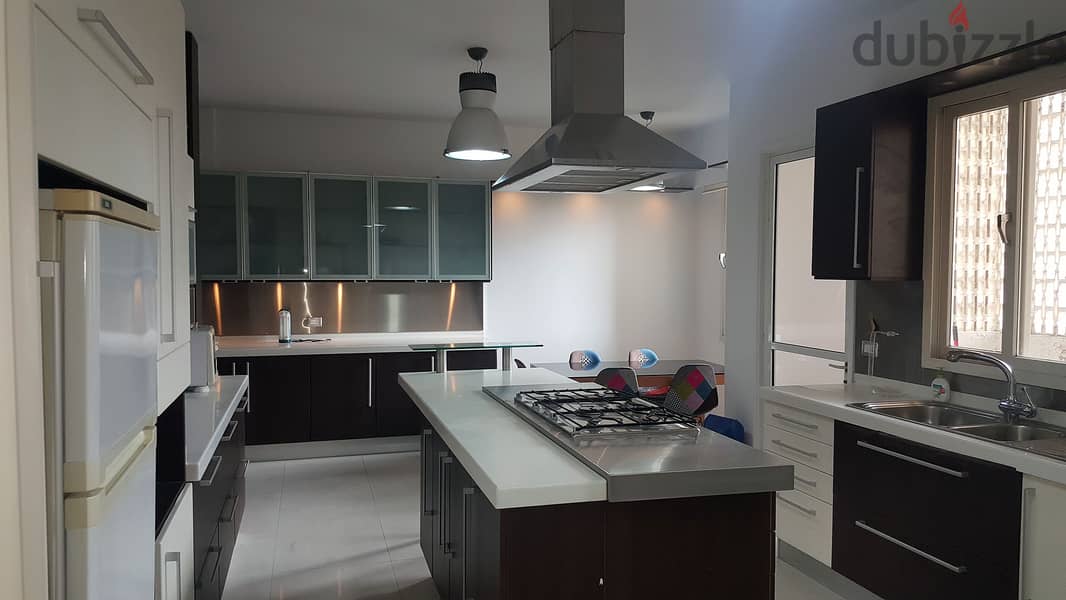 L03755-450 sqm Apartment For Rent in the Heart of hazmieh 2