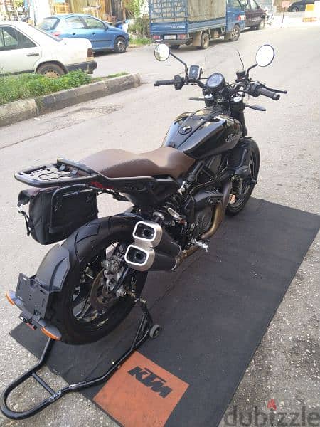 Indian Ftr 1200cc like new 4850miles company source cruise control 17