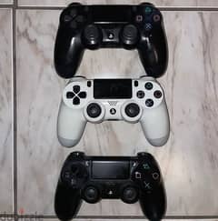 3 Original Controllers for PS4 - To Be Repaired