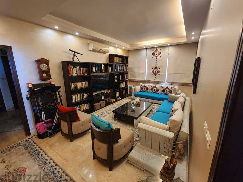Outstanding l 250 SQM Sea View Apartment in Ramlet El Bayda ! 1