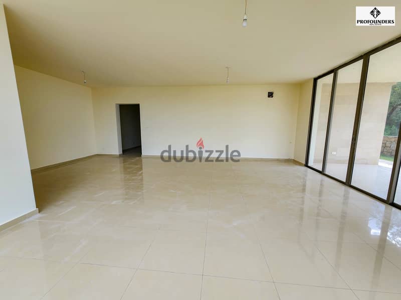 Apartment for Sale in Mazraat Yachouh شقة للبيع في مزرعة يشوع 6