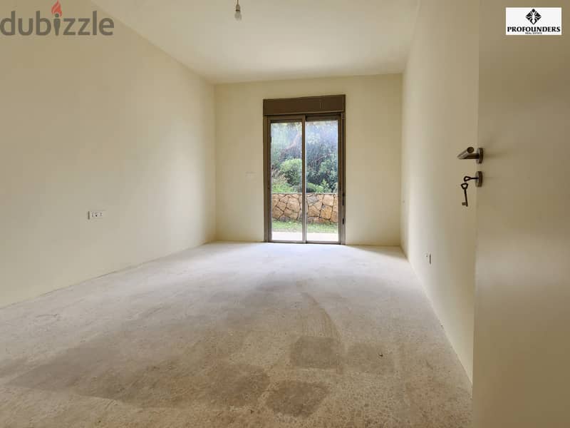 Apartment for Sale in Mazraat Yachouh شقة للبيع في مزرعة يشوع 8