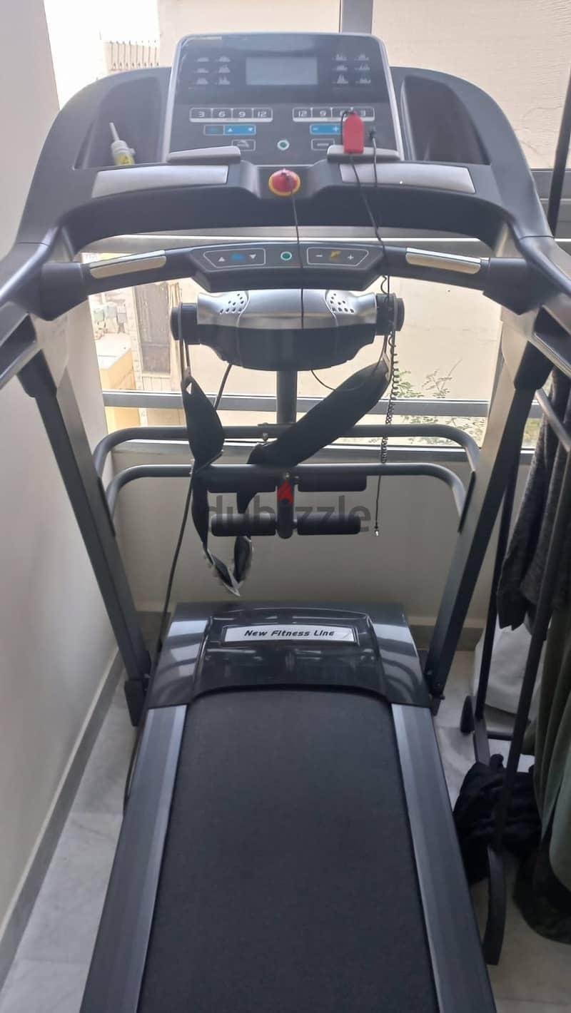 Treadmill and Cardio machine for sale used but like new 0