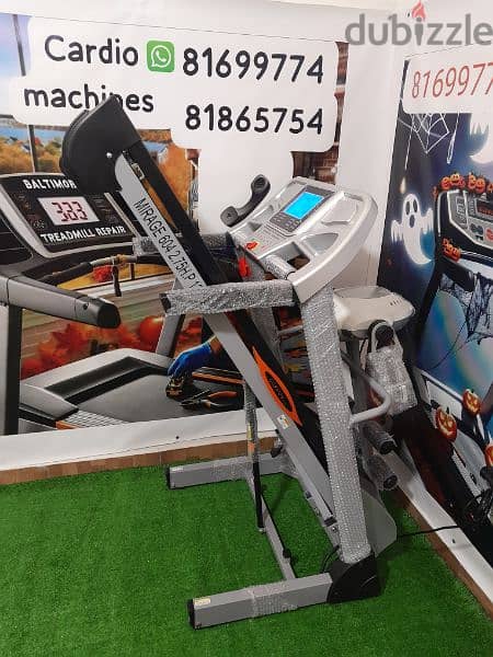 Full options treadmill 2.75hp ,automatic incline, vibration massage 3