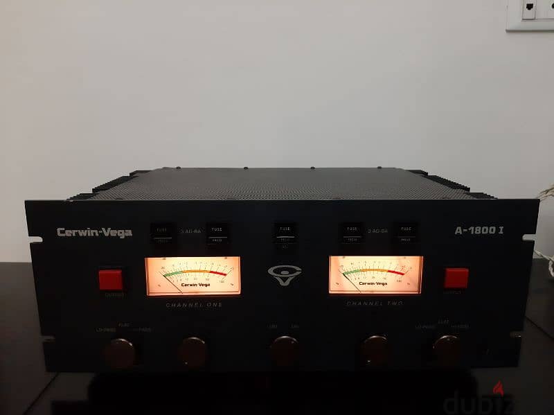 Cerwin Vega power amplifier 5