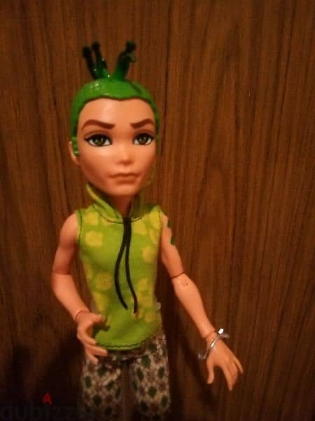 DEUCE GORGON SCARIS CITY Of FRIGHTS Monster High Great mechanism Toy 3