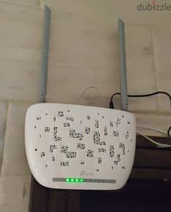 tplink adsl2 used like new with box