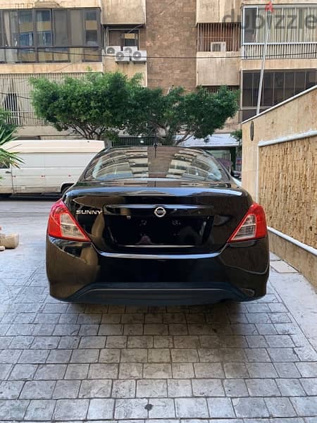nissan sunny 2017 full options for sale 4