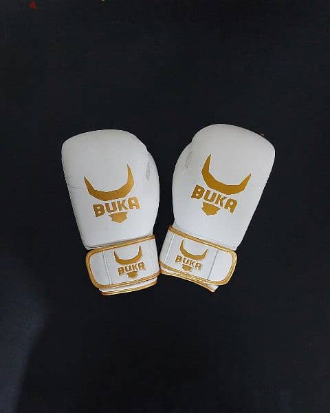 Buka Boxing Gloves 10-OZ 2