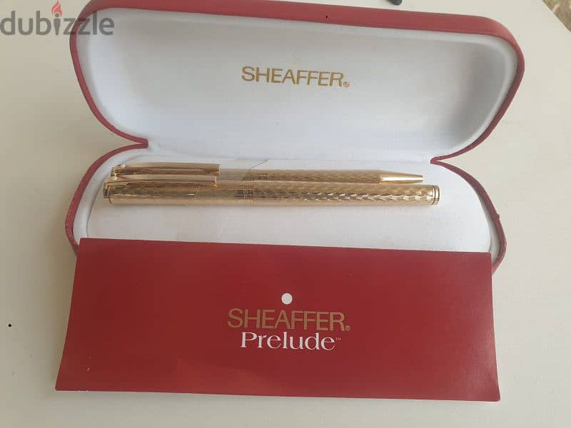 2 wonderful Sheaffer gold electroplated diamond cut with box and paper 2