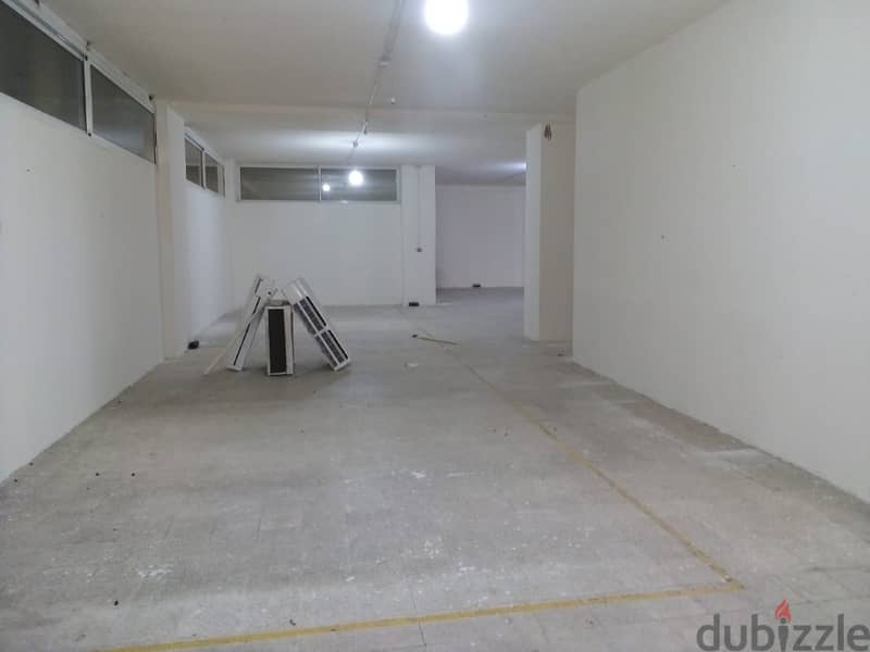 800 Sqm | Renovated Depot for Rent and Sale in Jnah 3
