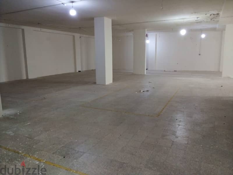 800 Sqm | Renovated Depot for Rent and Sale in Jnah 6