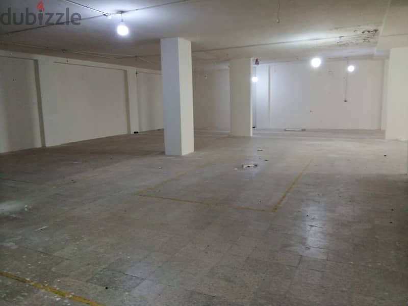 800 Sqm | Renovated Depot for Rent and Sale in Jnah 7