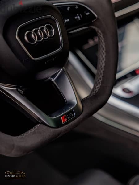 Audi RSQ8 2022 ,Under Warranty (Kettaneh), Full Carbon Fiber Kit 15