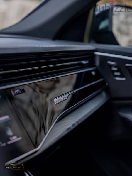 Audi RSQ8 2022 ,Under Warranty (Kettaneh), Full Carbon Fiber Kit 18