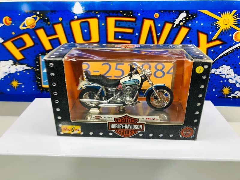 1/18 diecast box Harley Davidson FXDB Daytona 50th 1992 (Series #2) 1