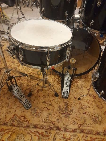 Dixon drums 4
