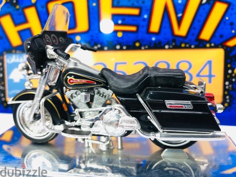1/18 Harley Davidson FLHT Electra Glide RARE (Series #1) 2