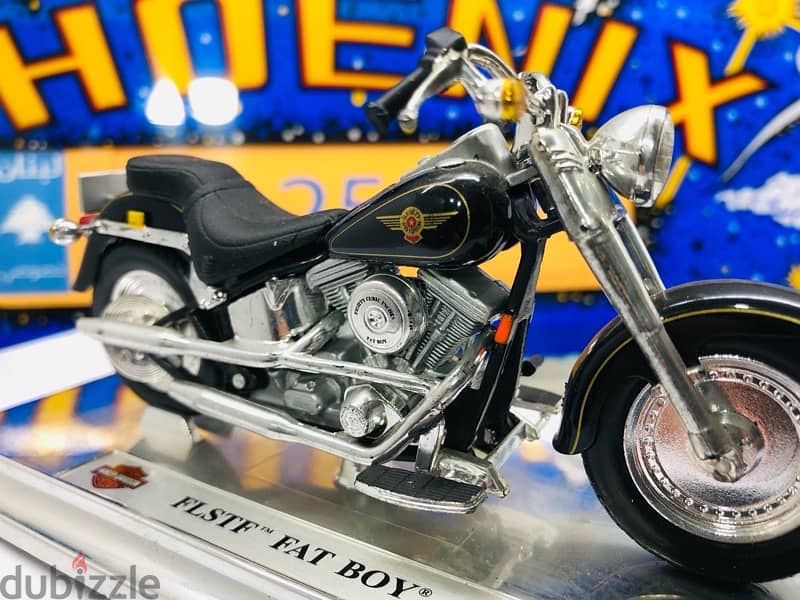 1/18 diecast Harley Davidson FLSTF Fat Boy (Series #2) 2