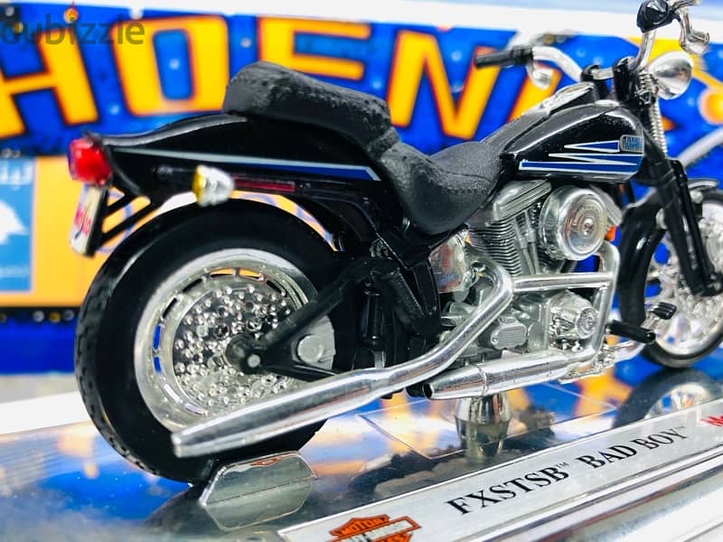 1/18 diecast Harley Davidson FXSTSB Bad Boy (Series #1) 3