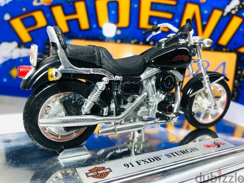 1/18 diecast Harley Davidson FXDB Sturgis 1991 (Series #2) 4