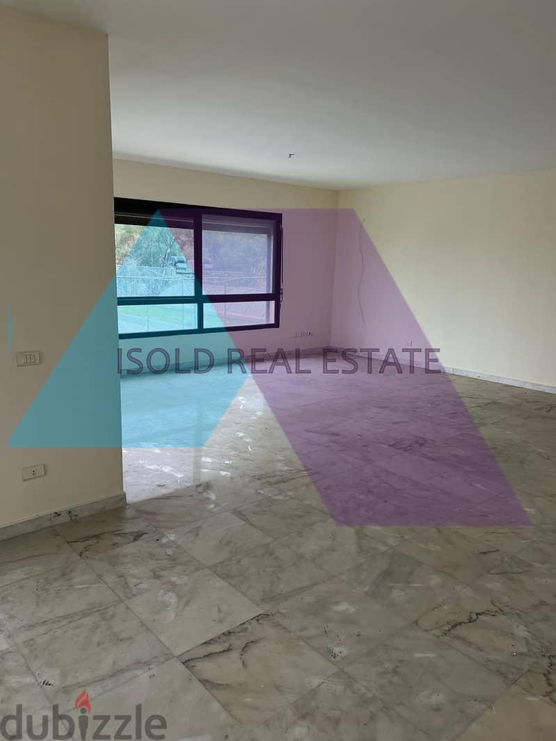 A 320 m2 apartment for rent in a Compound in Baabda 2