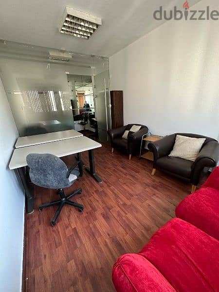 furnished office for rent مكتب مفروش للايجار 10